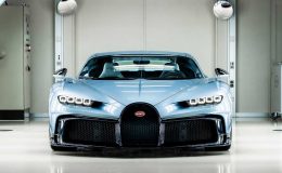 Bugatti’den 1,800 beygir gücünde hibrit otomobil